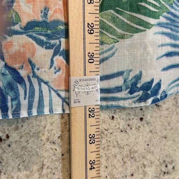 IZOD Men's XL Tropical Hawaiian Floral Short Sleeve Button-Up Shirt Multicolor - Picture 6 of 6